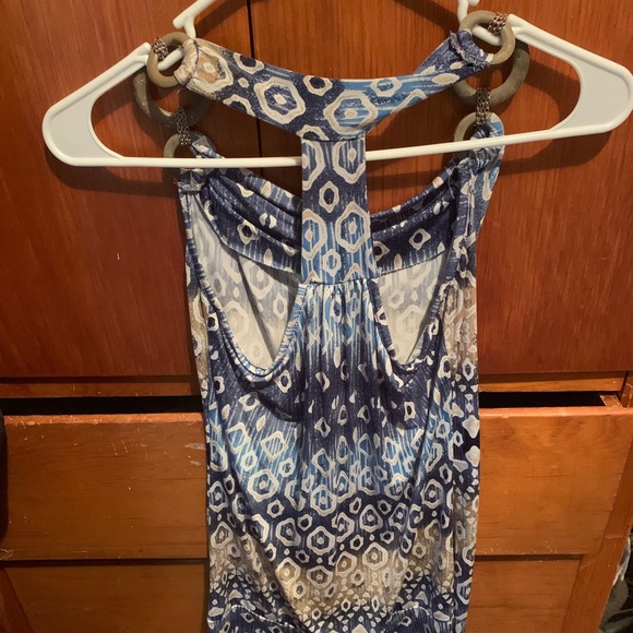 Tank - Picture 2 of 2